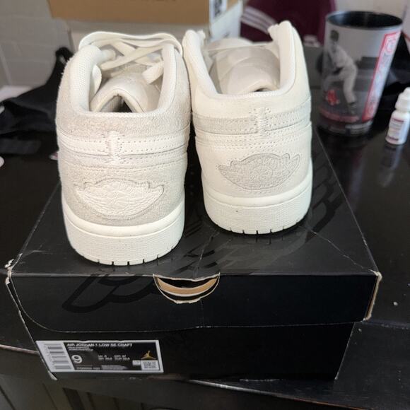 Size 9 - Air Jordan 1 SE Craft Low Pale Ivory main image 5